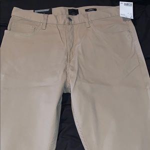 Skinny fit Khaki Pants